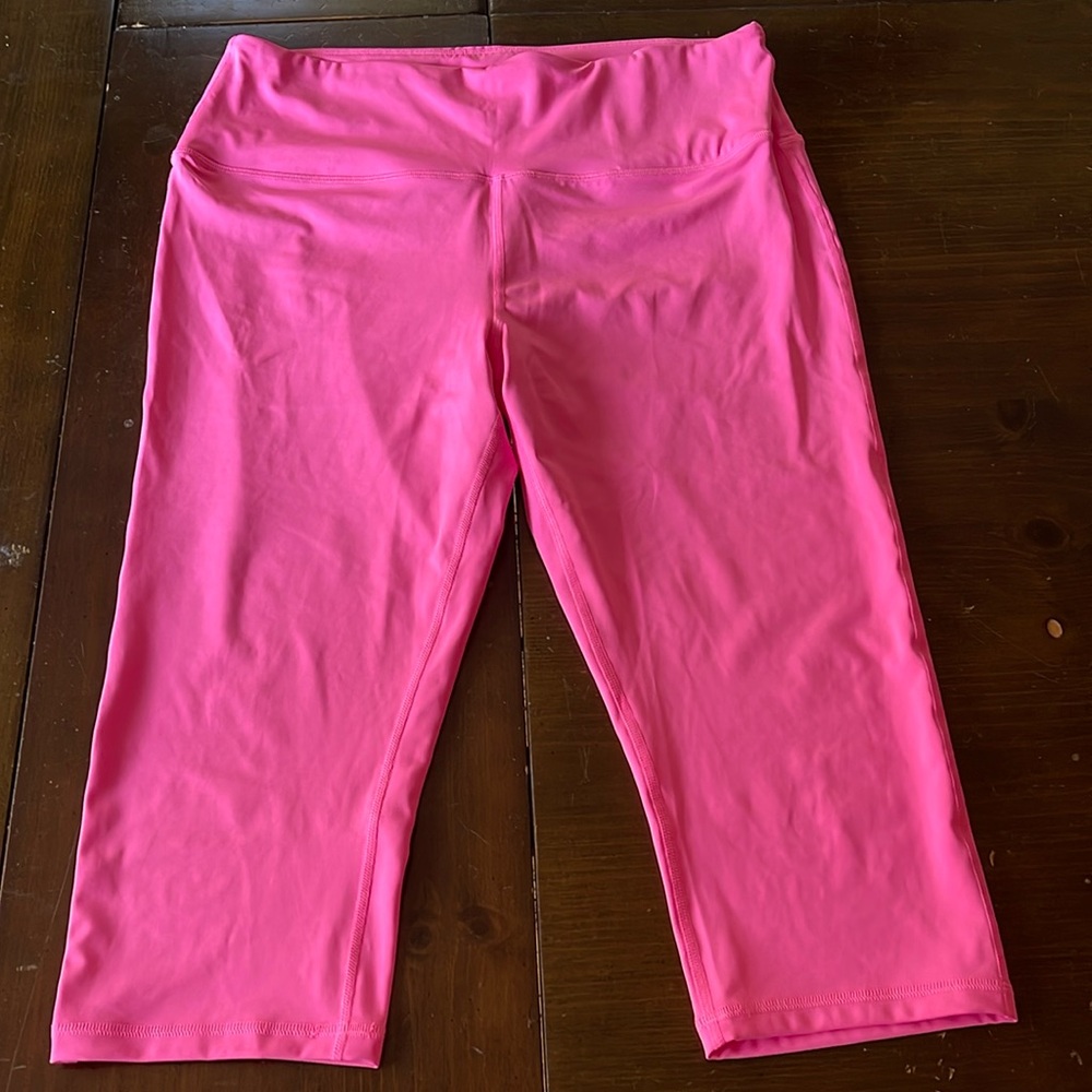 Amazon Essential Capri Yoga Pants